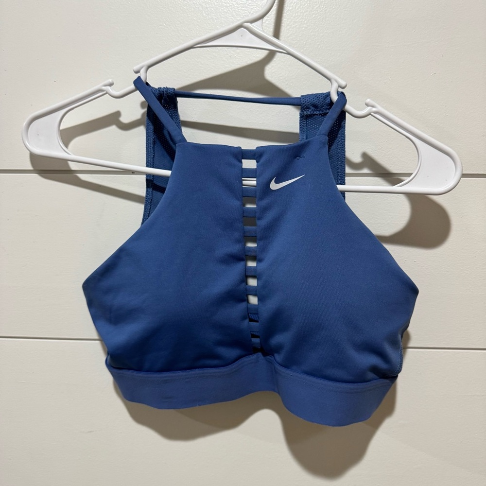 Nike Women's indigo Sports Bra Strappy